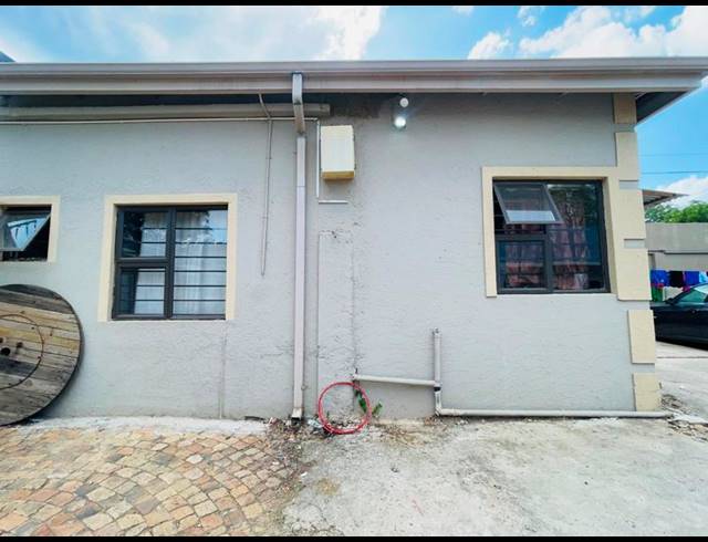 5 BEDROOM HOUSE FOR SALE IN PRIMROSE